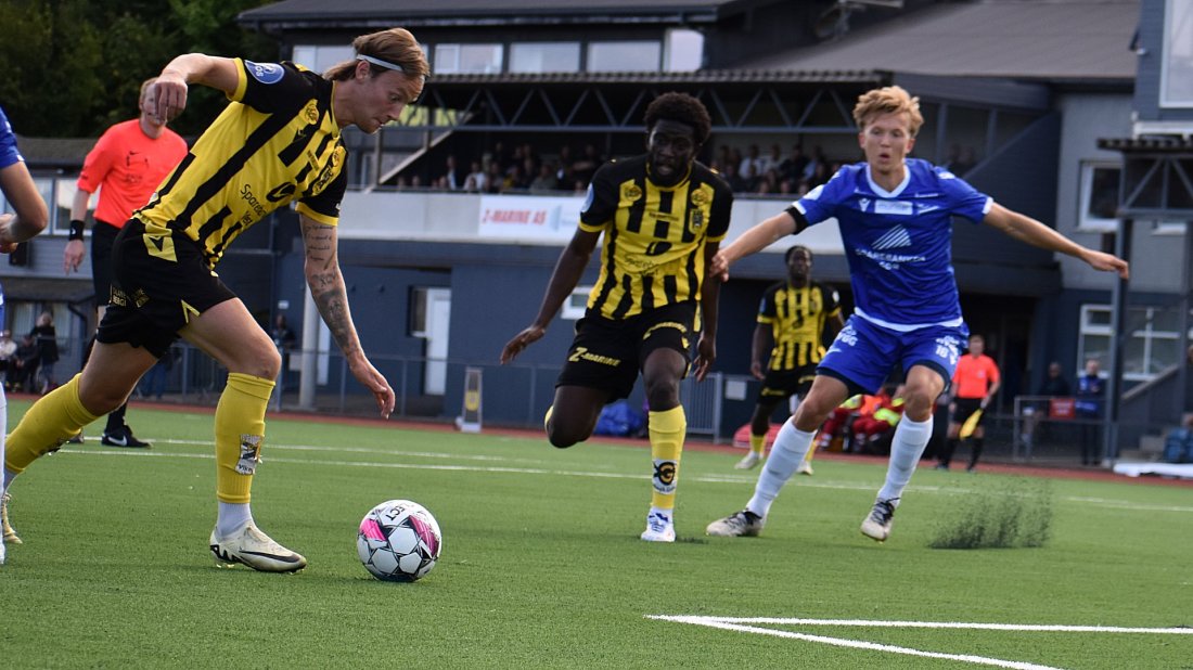 Magnus Lankhof Dahlby sender EIK i ledelsen 1-0